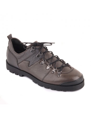MC-7133 ATTACHED SHOES...